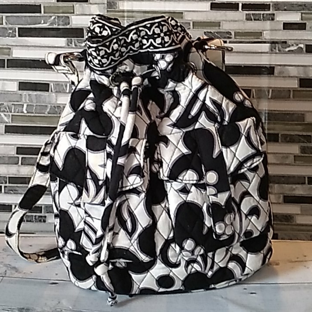 Vera Bradley black white stachel bag purse 🖤